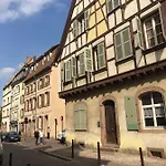 Le Bratzala Lägenhet *
